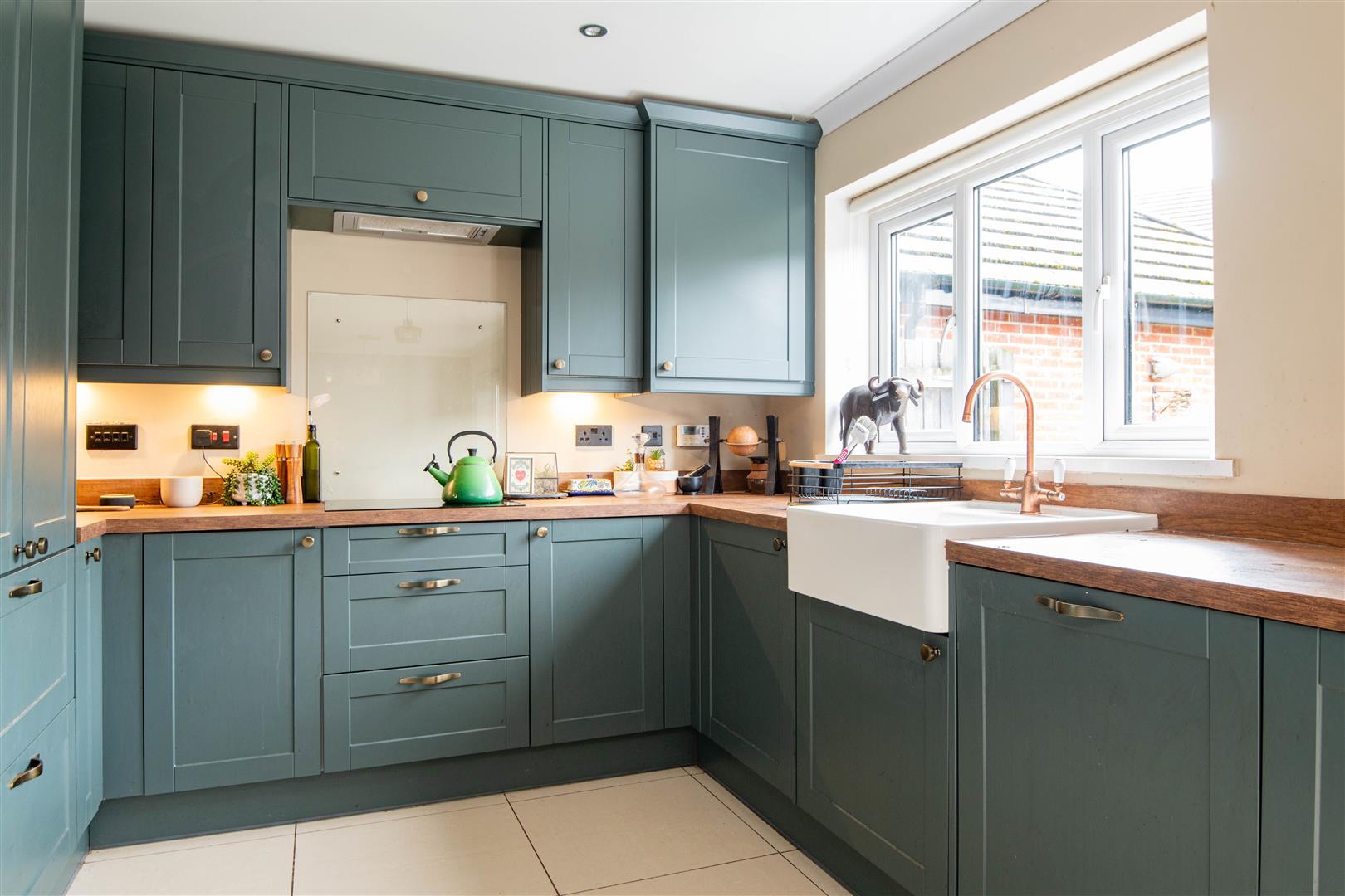 5 bed property in Prestwick Close, Chorley